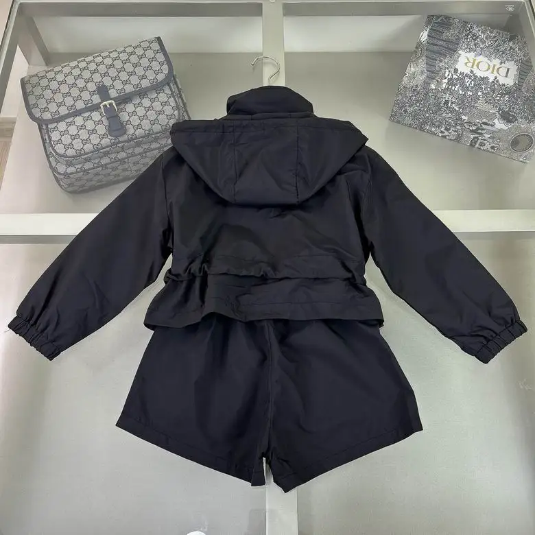 Prada sz110-160  (2)